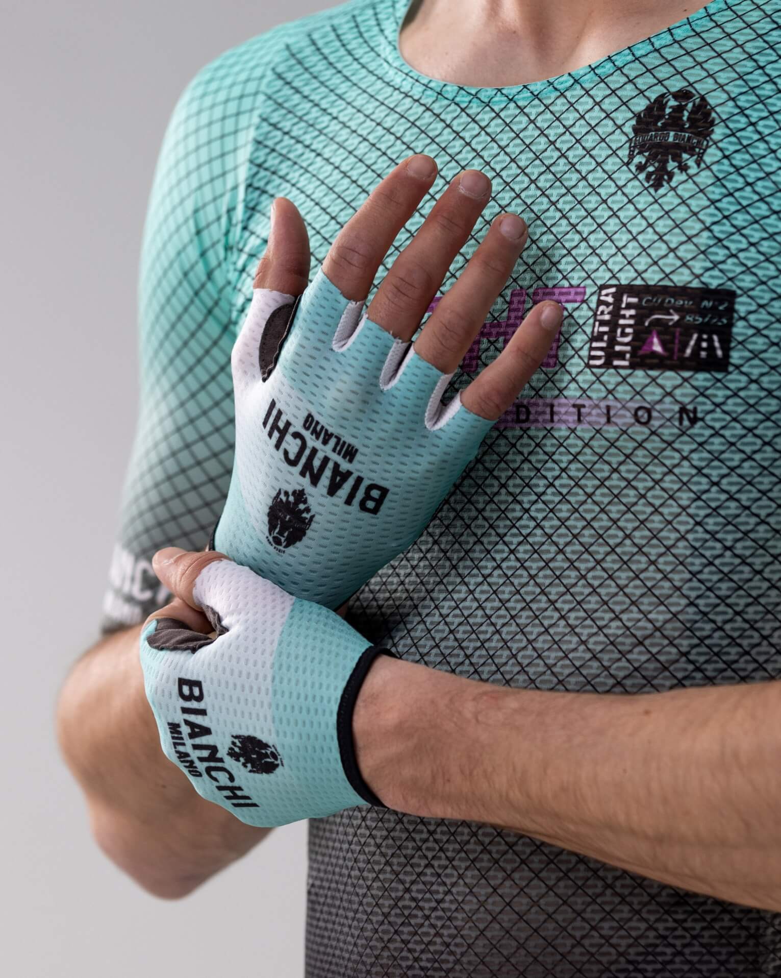 Bianchi Milano Remastered Gloves Celeste 